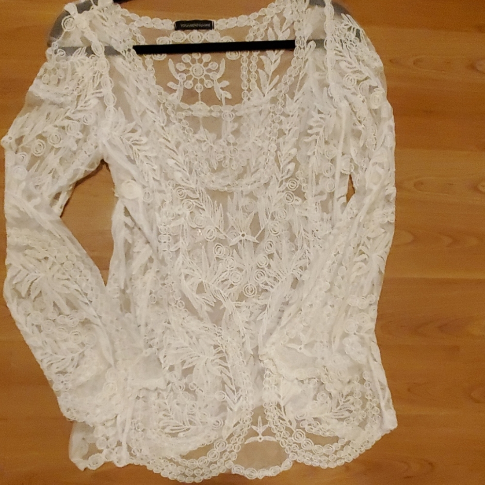 White Bohemian style lace top